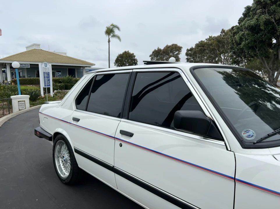 1987 BMW E28 5 Series - Image 29 of 31