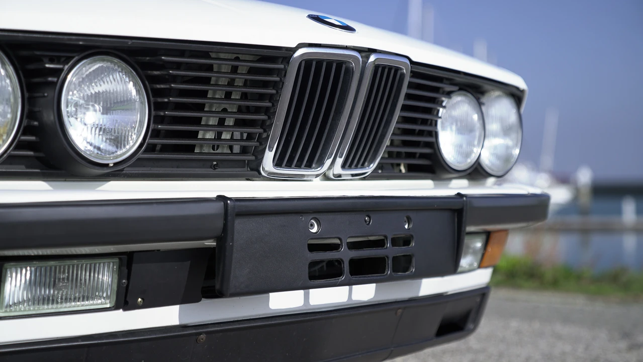 1987 BMW E28 5 Series - Image 29 of 31
