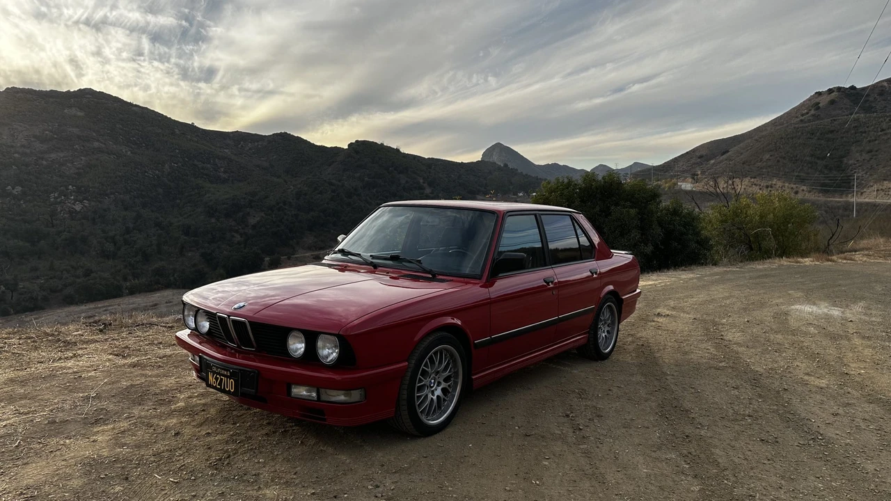1987 BMW E28 5 Series - Image 2 of 31