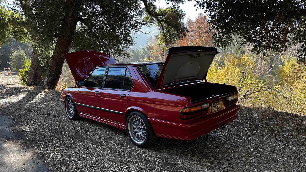 1987 BMW E28 5 Series - Image 30 of 31