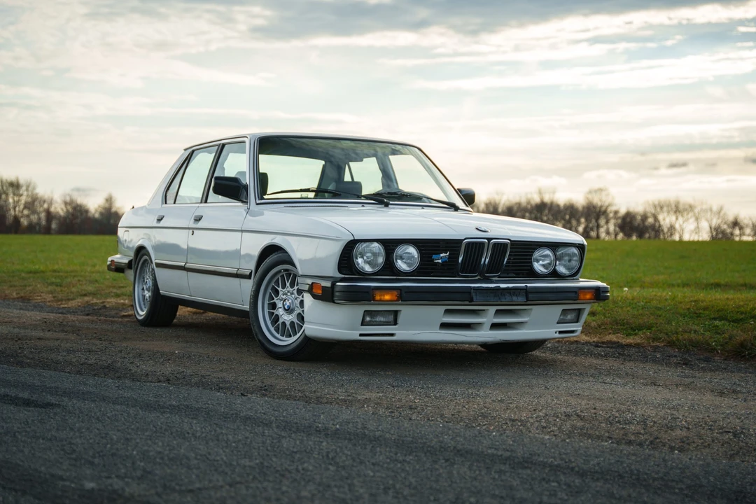 1987 BMW E28 5 Series - Image 5 of 31