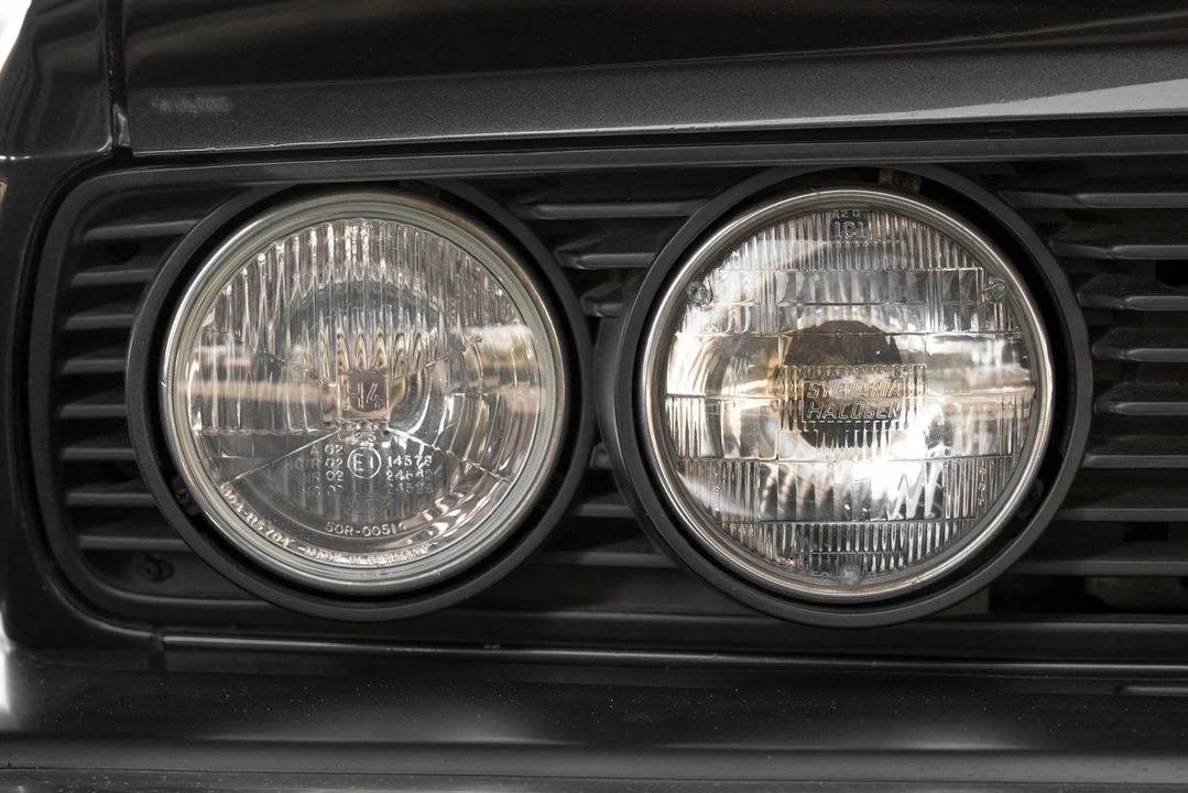 1987 BMW E28 5 Series - Image 18 of 31