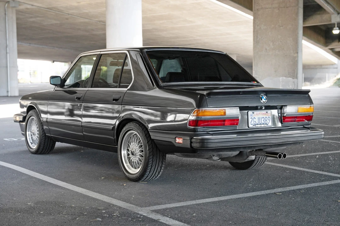 1987 BMW E28 5 Series - Image 5 of 31