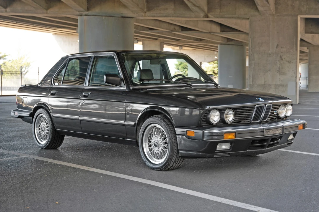 1987 BMW E28 5 Series - Image 2 of 31