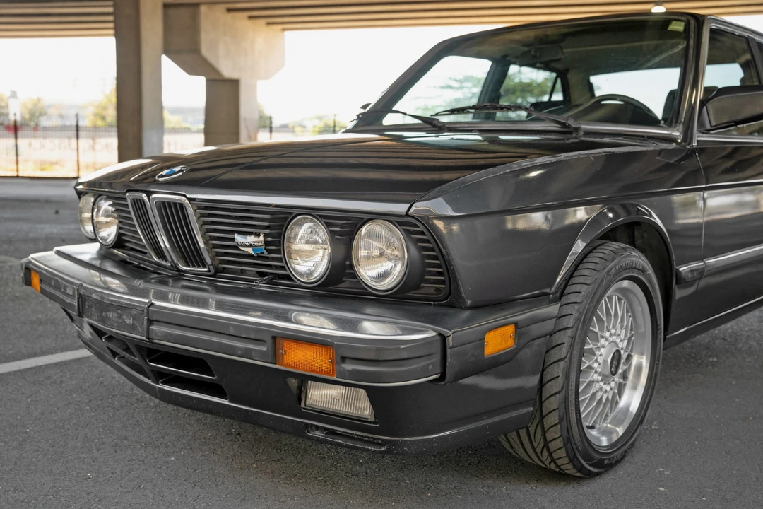 1987 BMW E28 5 Series - Image 10 of 31