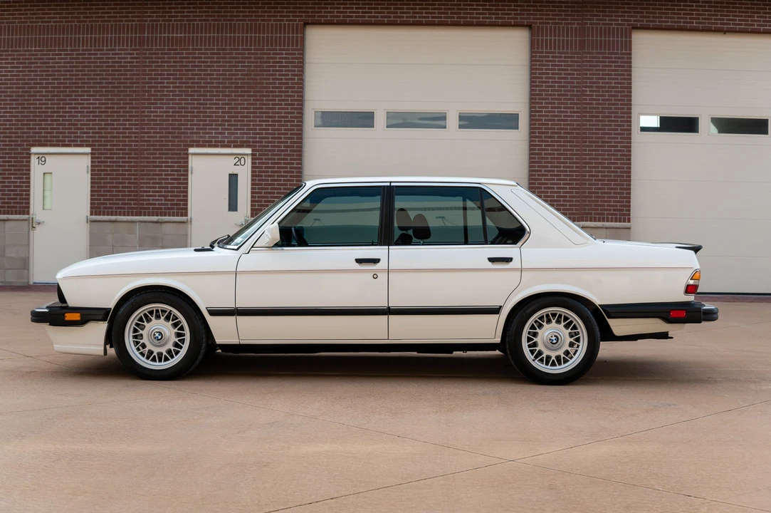 1987 BMW E28 5 Series - Image 6 of 31