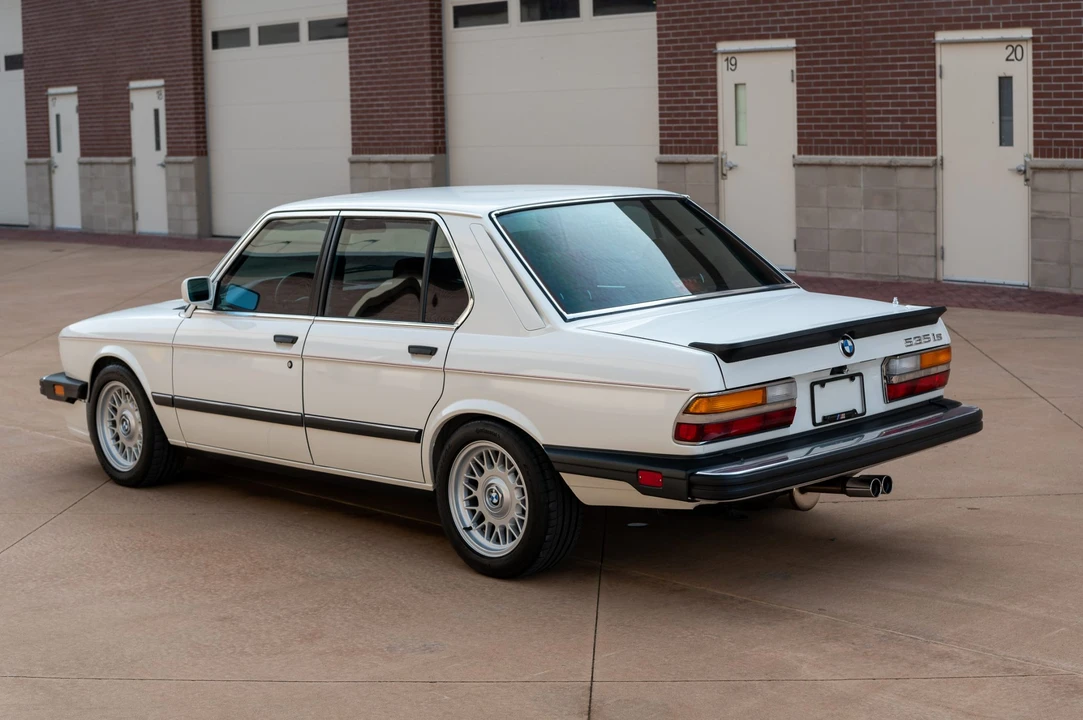 1987 BMW E28 5 Series - Image 8 of 31