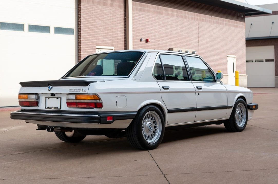 1987 BMW E28 5 Series - Image 12 of 31