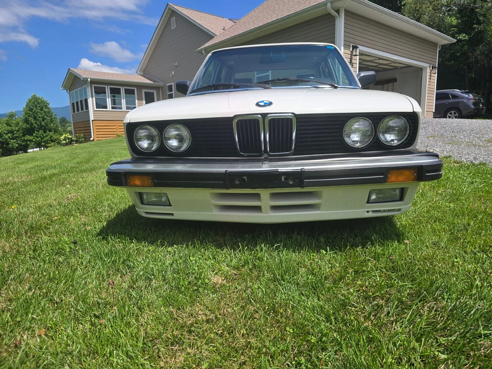 1987 BMW E28 5 Series - Image 4 of 31