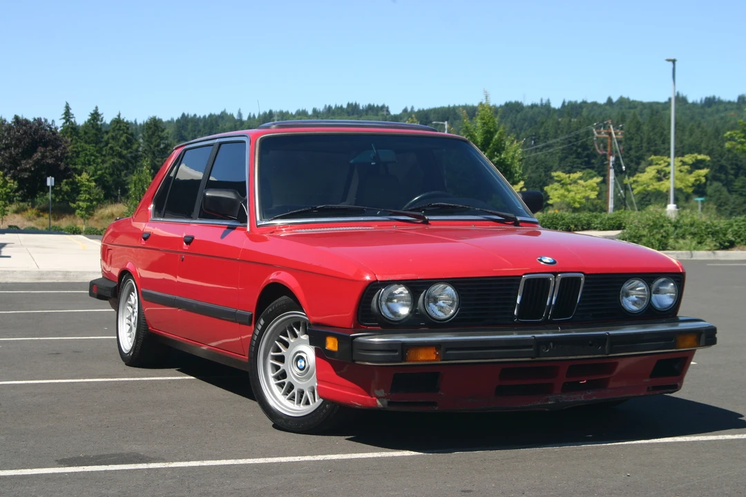 1987 BMW E28 5 Series - Image 2 of 31