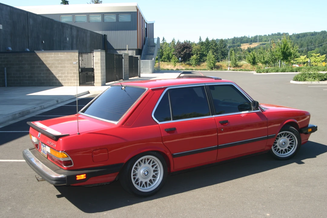 1987 BMW E28 5 Series - Image 24 of 31