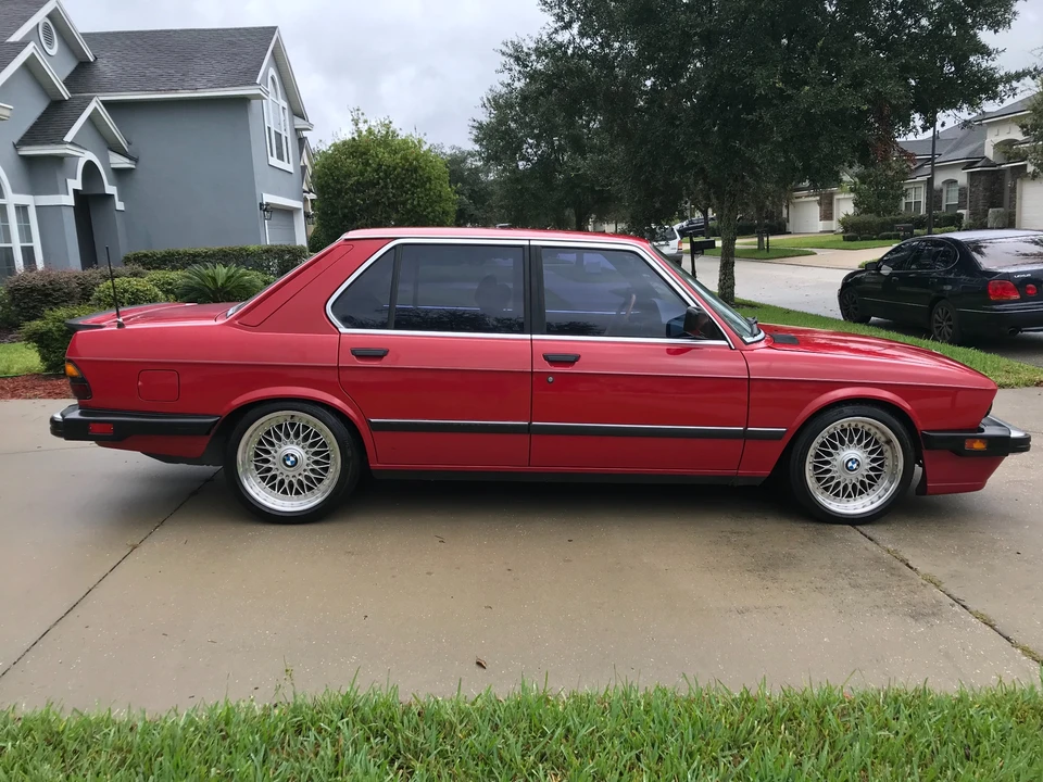 1987 BMW E28 5 Series - Image 10 of 31