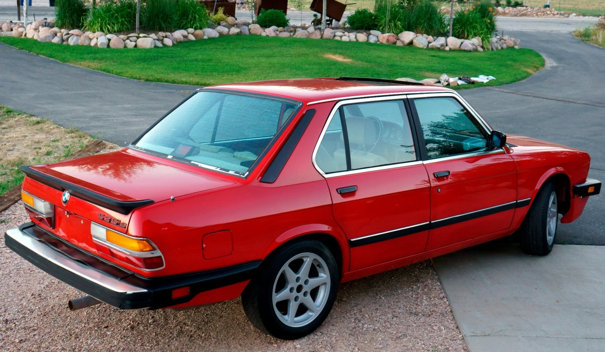 1987 BMW E28 5 Series - Image 10 of 31