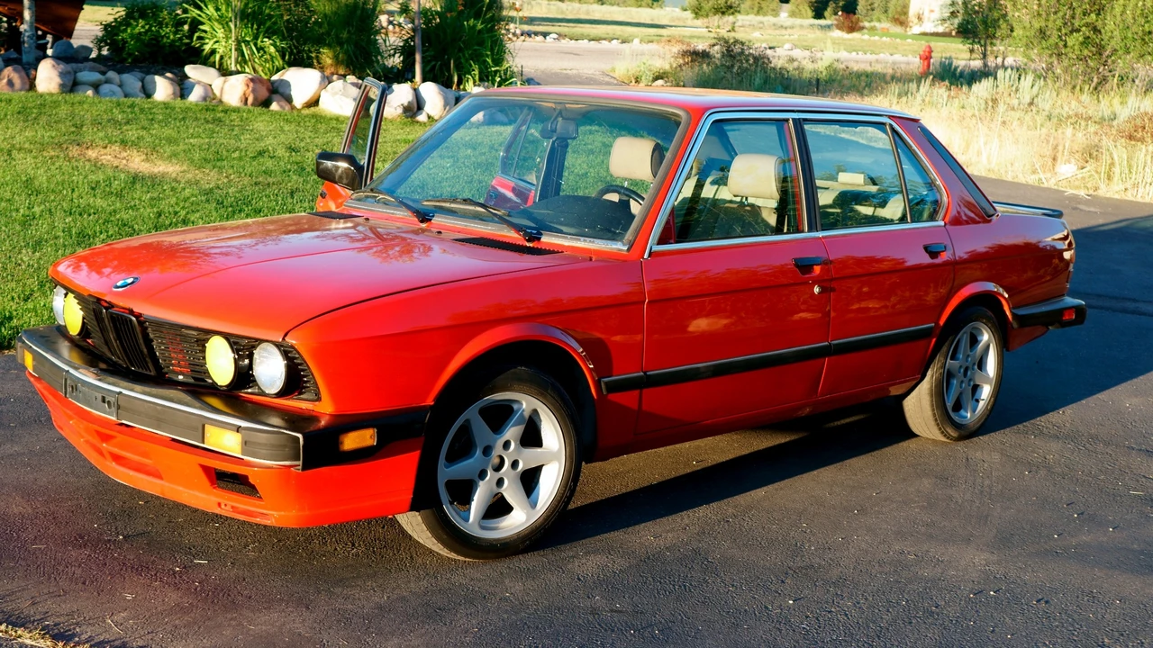 1987 BMW E28 5 Series - Image 16 of 31
