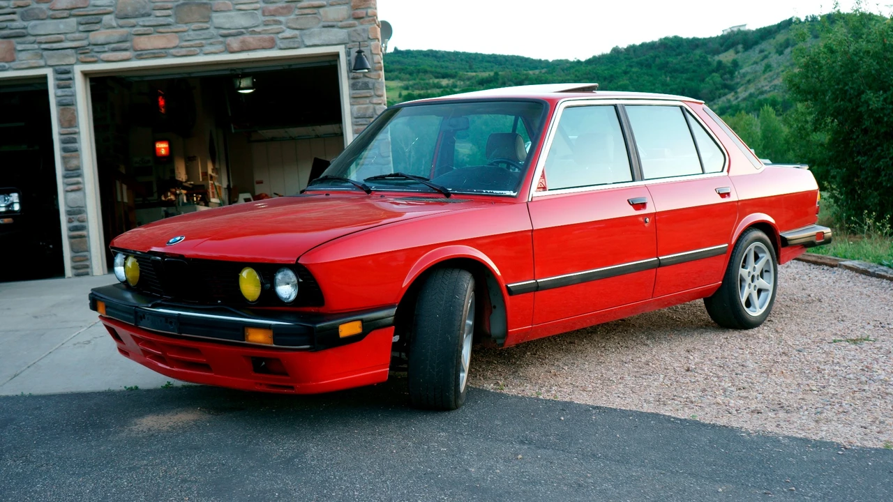 1987 BMW E28 5 Series - Image 2 of 31