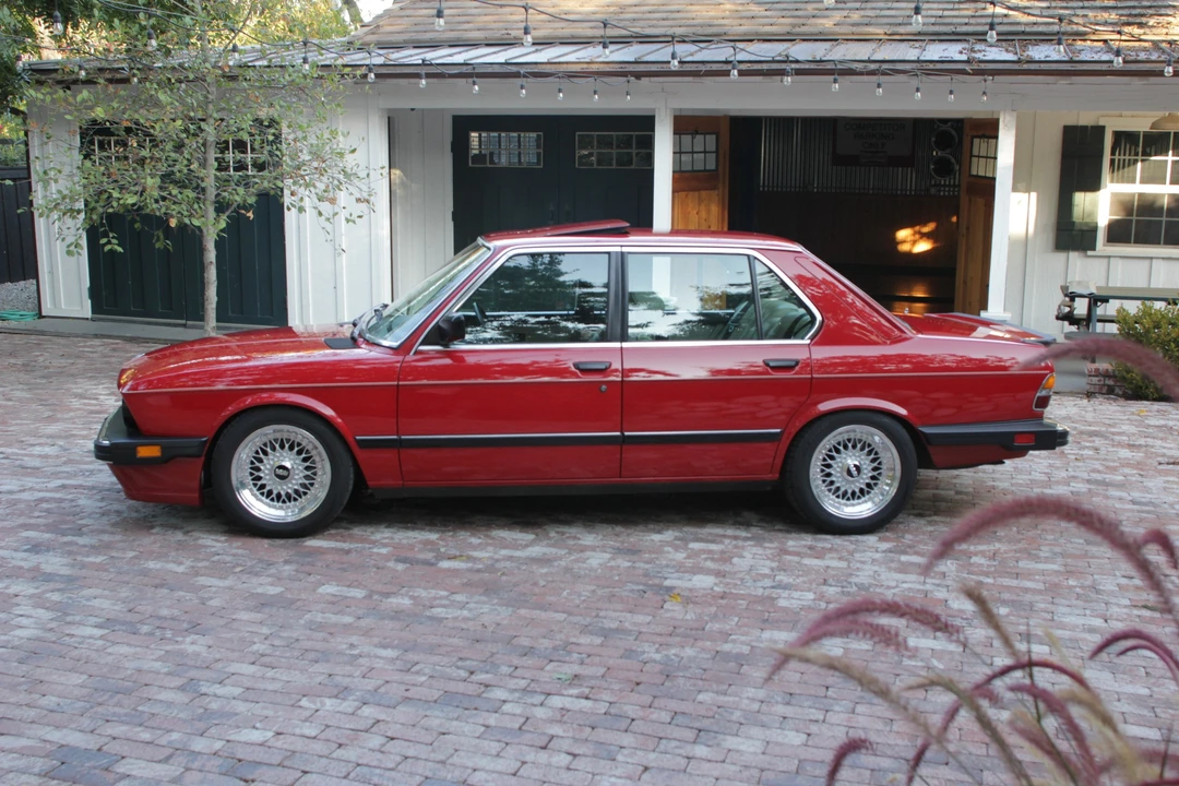 1987 BMW E28 5 Series - Image 5 of 31