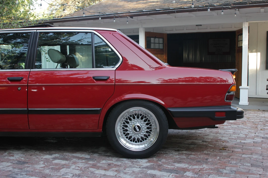 1987 BMW E28 5 Series - Image 13 of 31