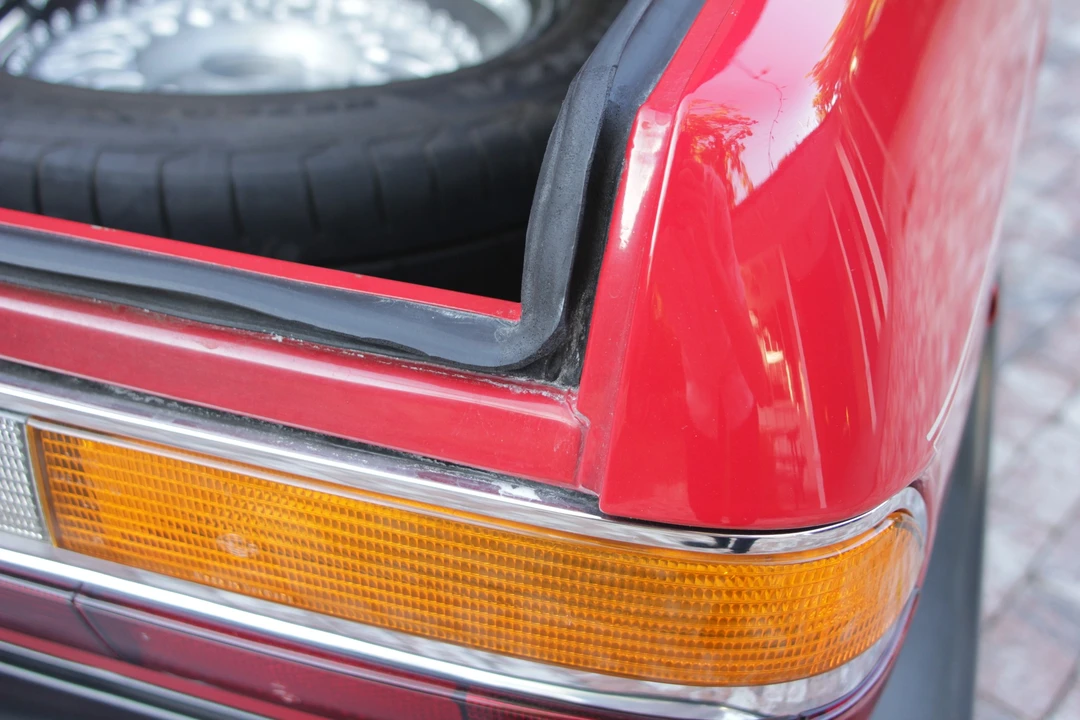 1987 BMW E28 5 Series - Image 30 of 31