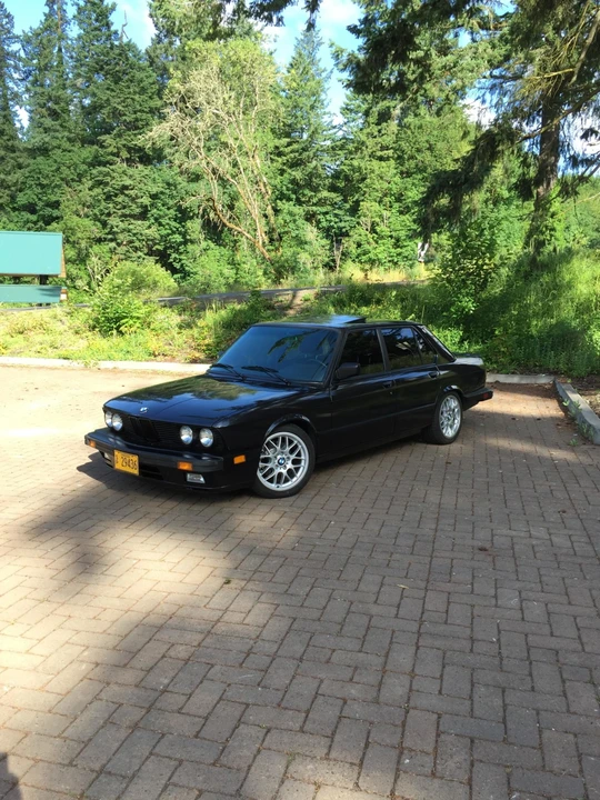 1987 BMW E28 5 Series - Image 8 of 31