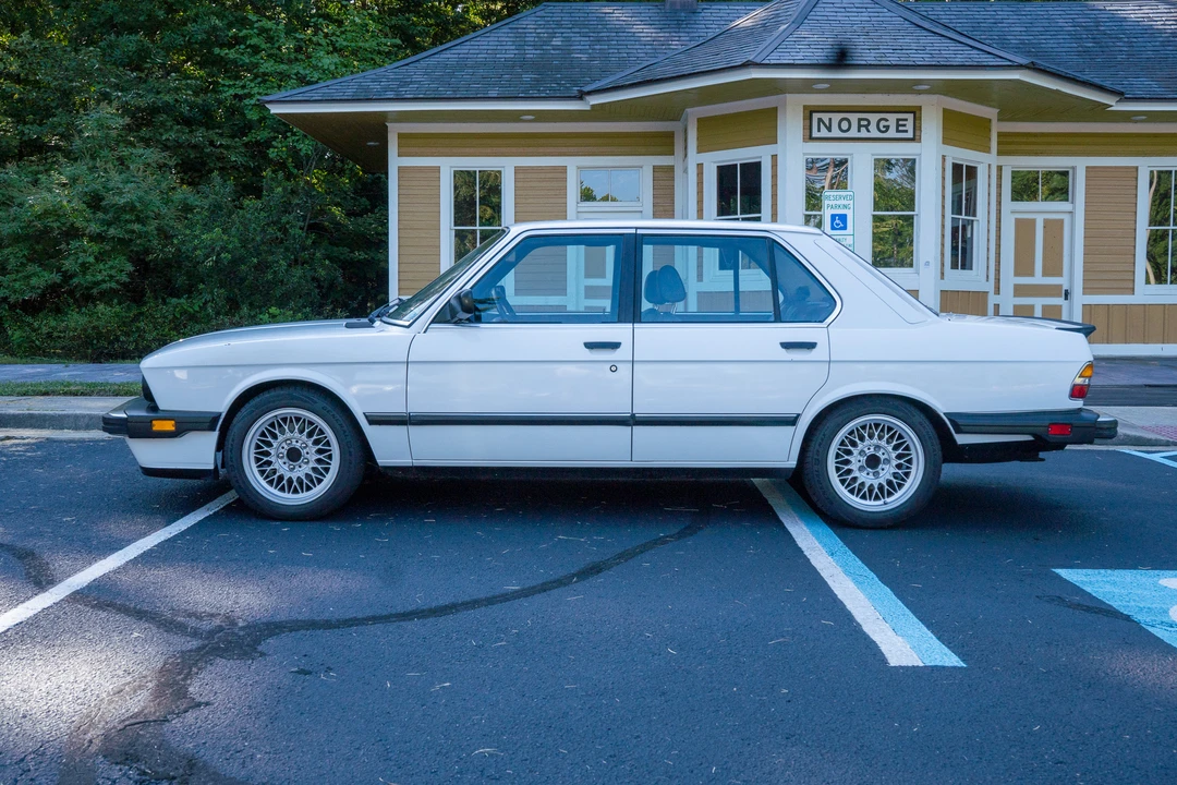 1987 BMW E28 5 Series - Image 5 of 31