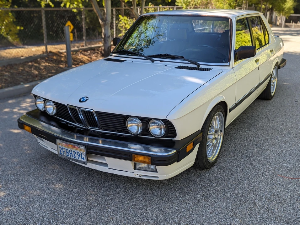 1987 BMW E28 5 Series - Image 8 of 31