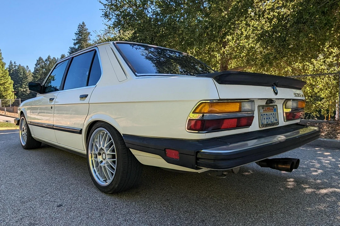 1987 BMW E28 5 Series - Image 4 of 31