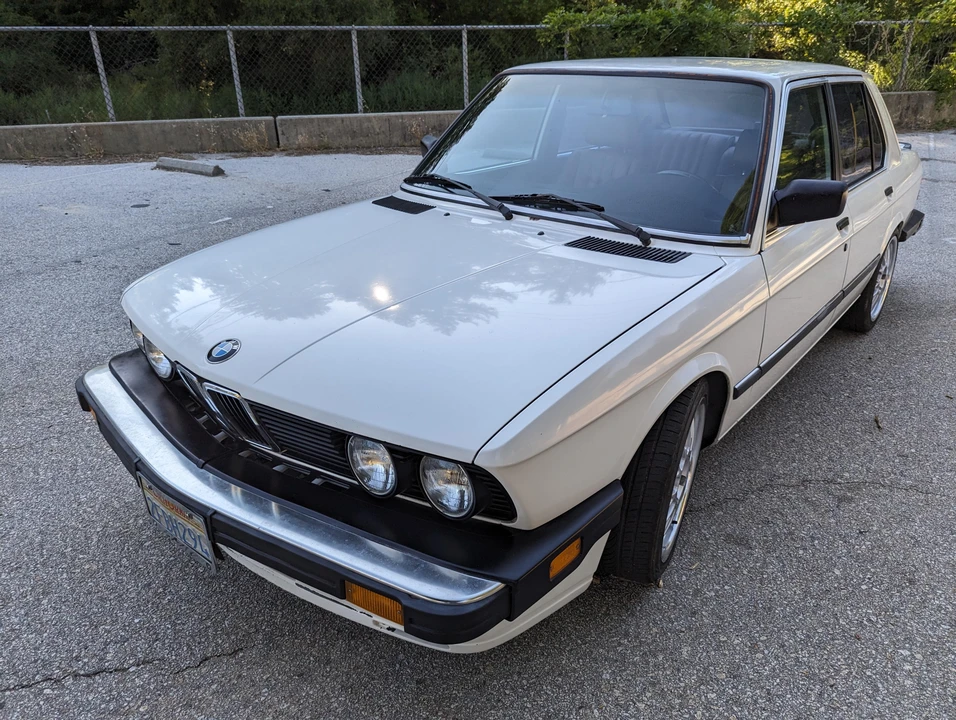 1987 BMW E28 5 Series - Image 10 of 31