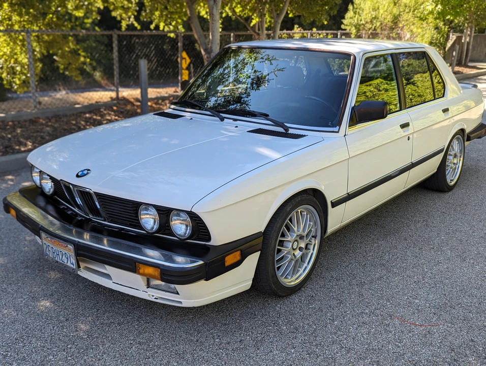 1987 BMW E28 5 Series - Image 13 of 31