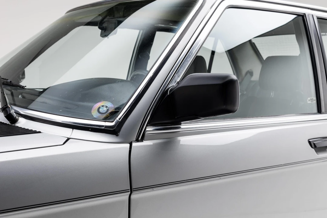 1987 BMW E28 5 Series - Image 29 of 31