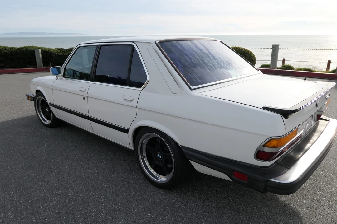 1987 BMW E28 5 Series - Image 10 of 31