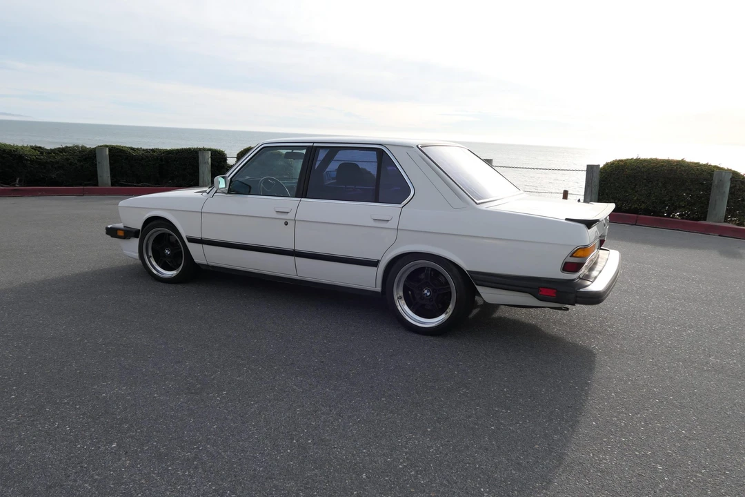 1987 BMW E28 5 Series - Image 13 of 31