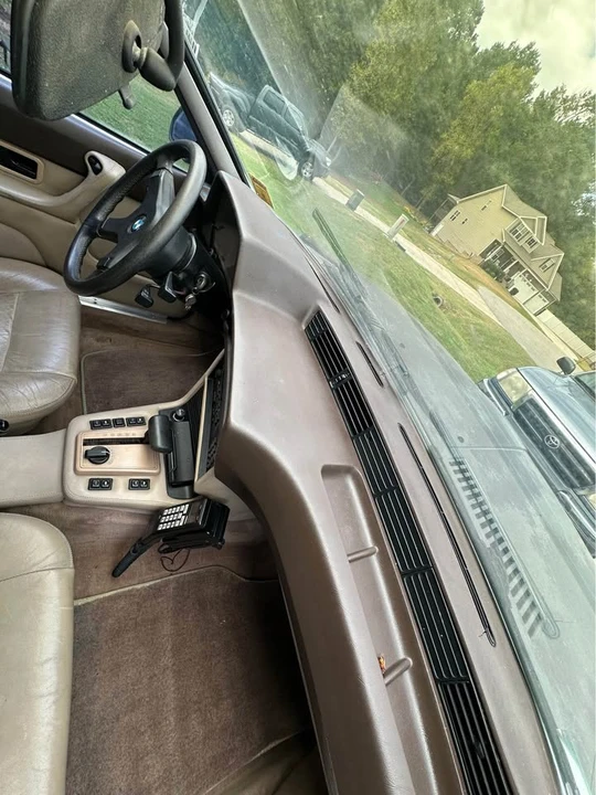 1987 BMW E24 6 Series - Image 10 of 16