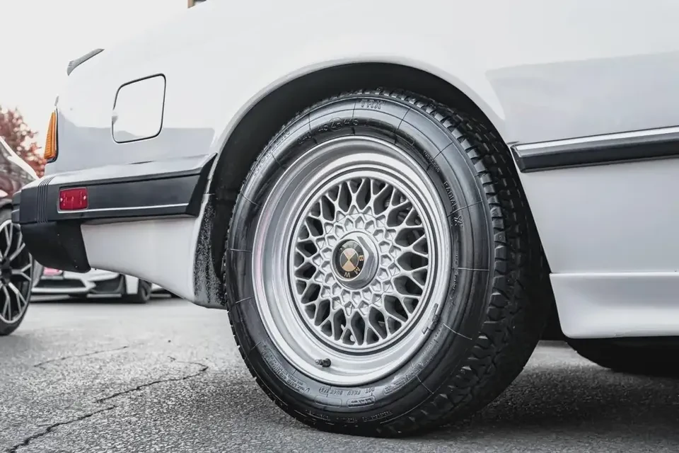 1987 BMW E24 M635CSi & M6 - Image 4 of 20