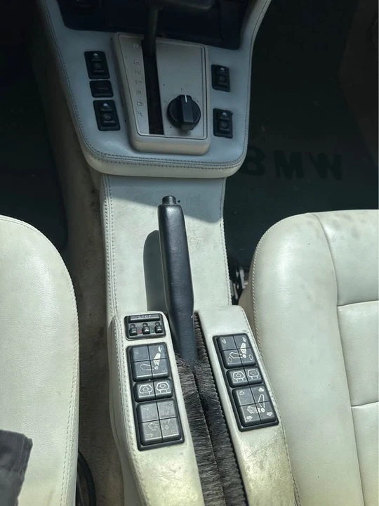 1987 BMW E24 6 Series - Image 14 of 17