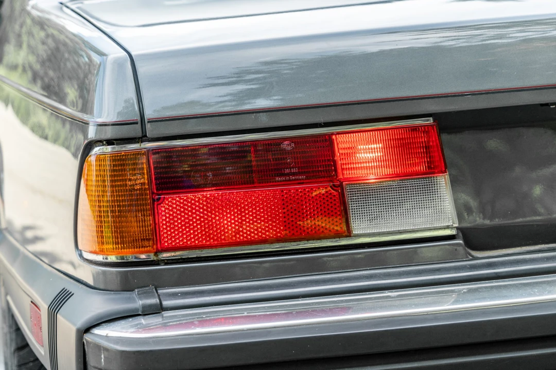 1987 BMW E24 6 Series - Image 30 of 31