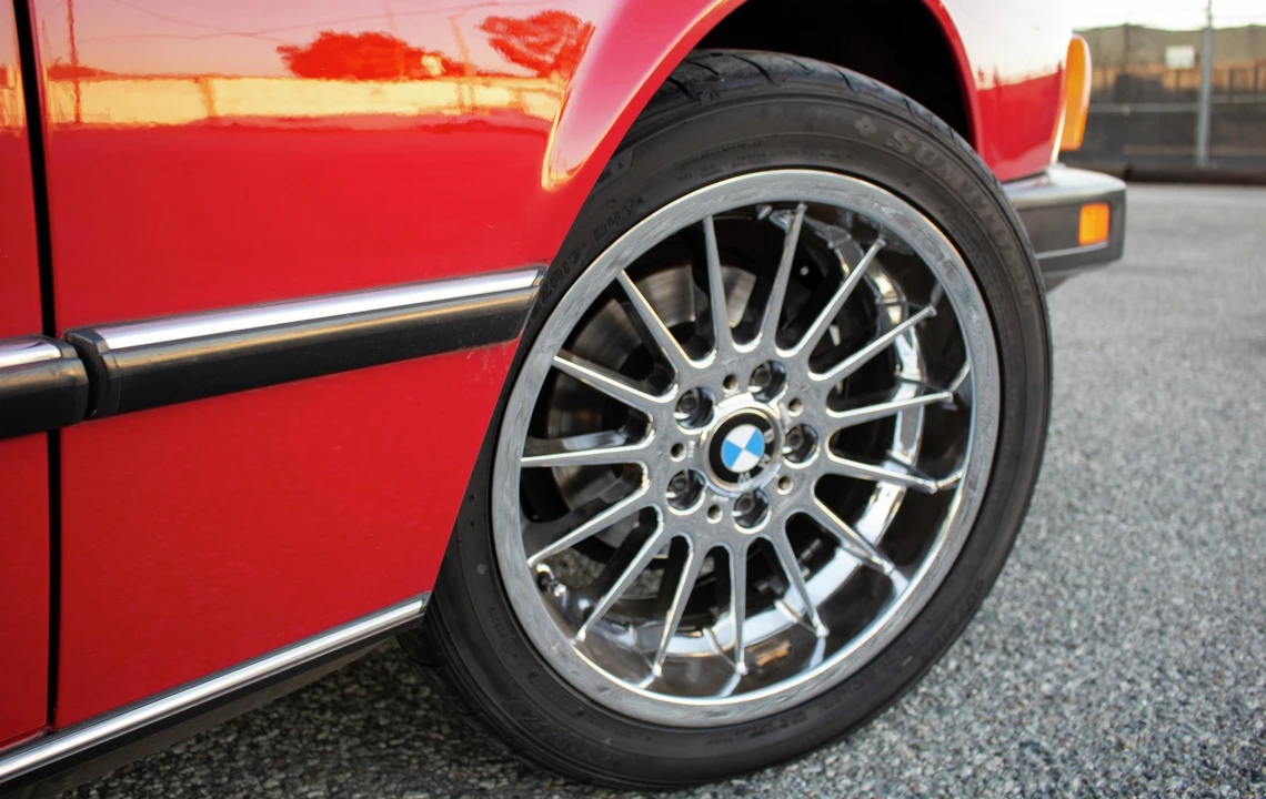 1987 BMW E24 6 Series - Image 17 of 31