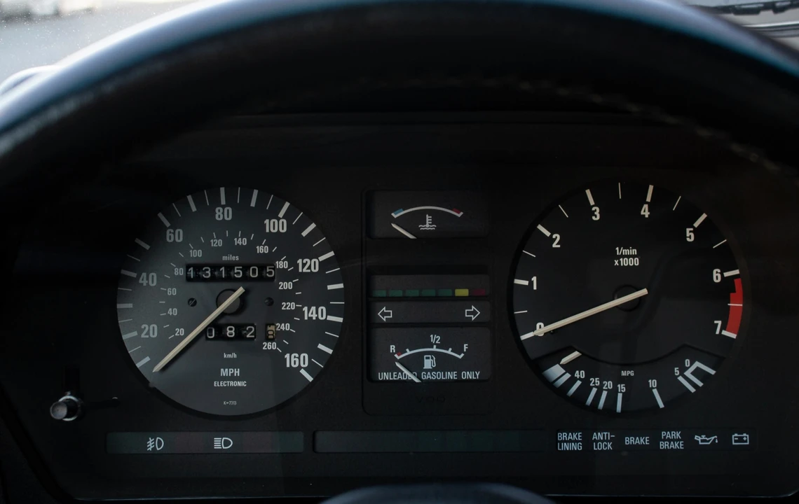 1987 BMW E24 6 Series - Image 30 of 31