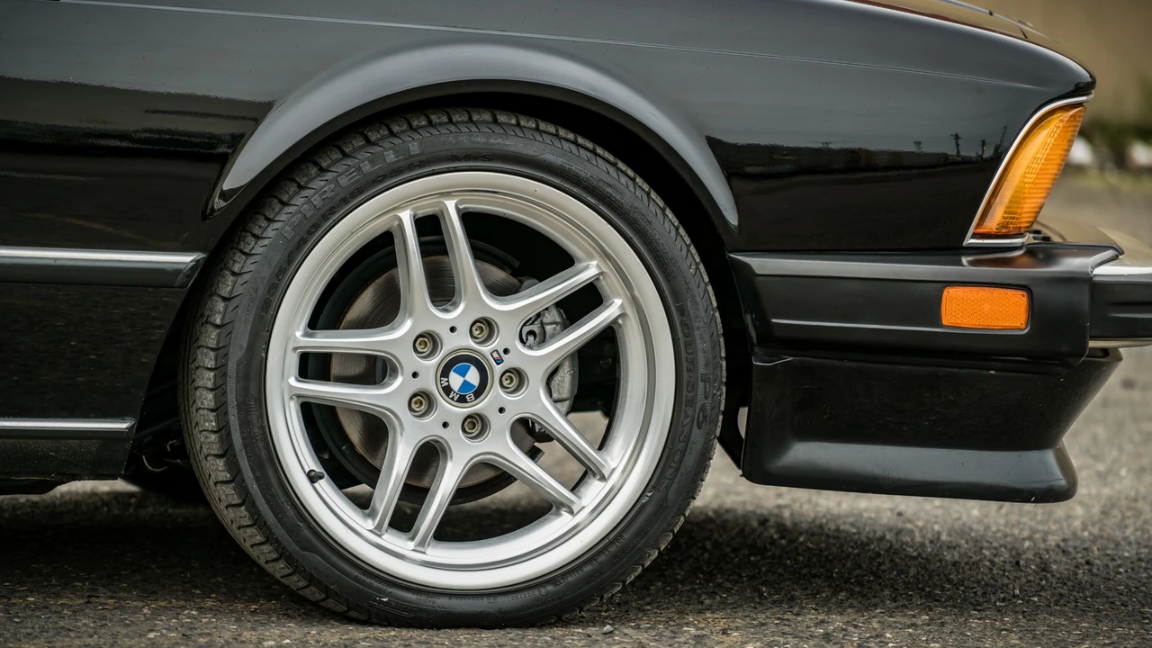 1987 BMW E24 6 Series - Image 27 of 31