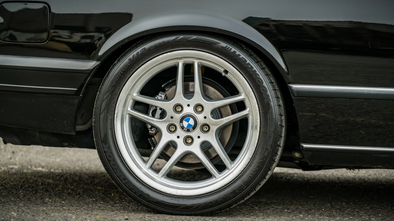 1987 BMW E24 6 Series - Image 28 of 31