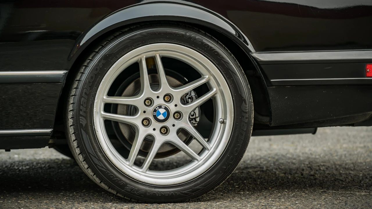 1987 BMW E24 6 Series - Image 29 of 31