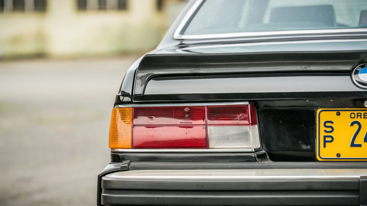 1987 BMW E24 6 Series - Image 23 of 31