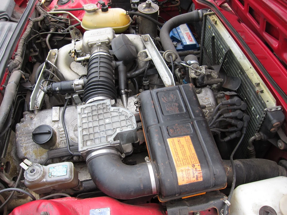 1987 BMW E24 6 Series - Image 2 of 11