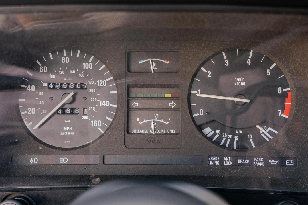 1987 BMW E24 6 Series - Image 27 of 31