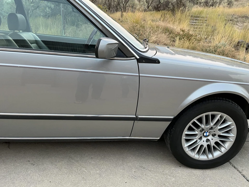 1987 BMW E24 6 Series - Image 25 of 31