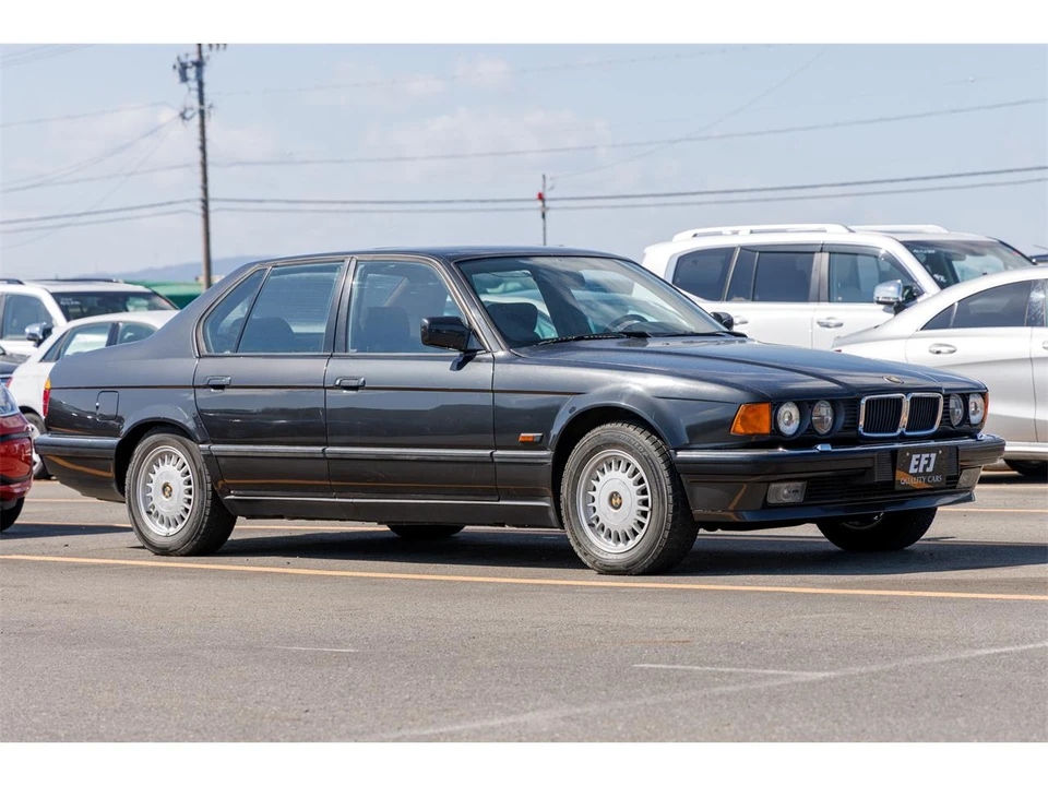 1987 BMW E32 7 Series - Image 2 of 15