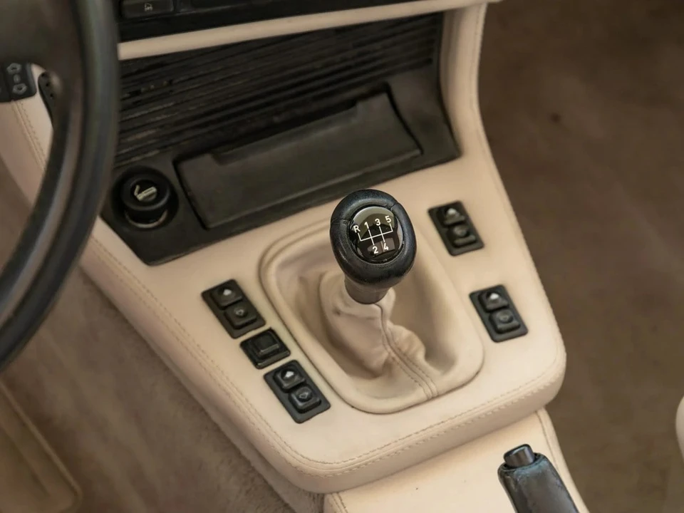 1987 BMW E24 6 Series - Image 23 of 30