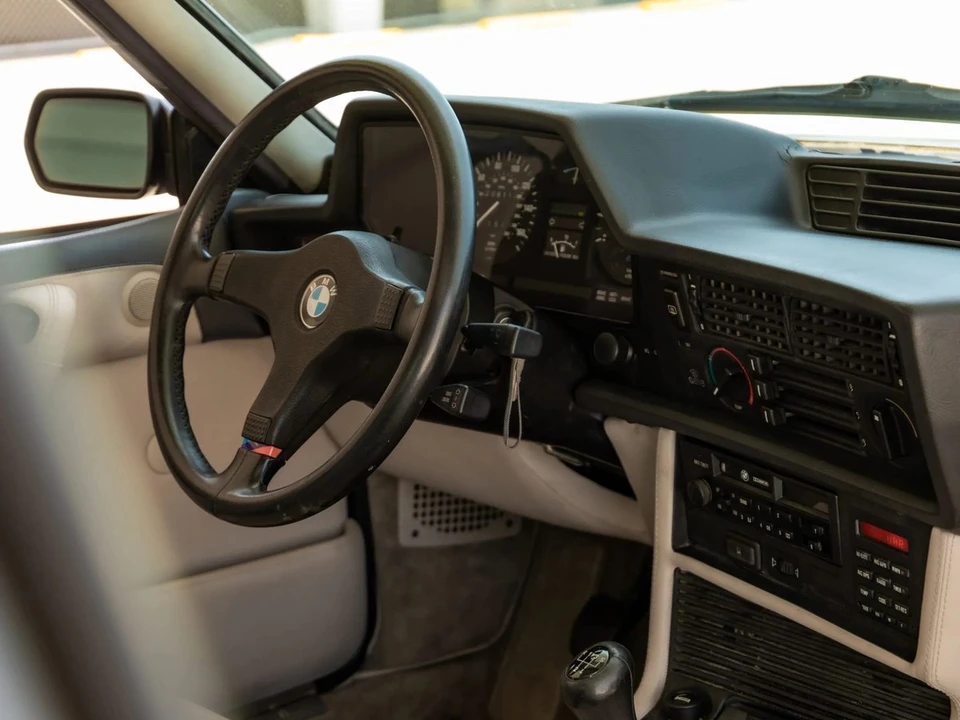 1987 BMW E24 6 Series - Image 12 of 30