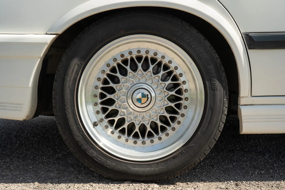 1987 BMW E28 5 Series - Image 21 of 30