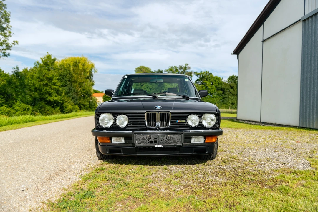 1987 BMW E28 M5 - Image 2 of 31