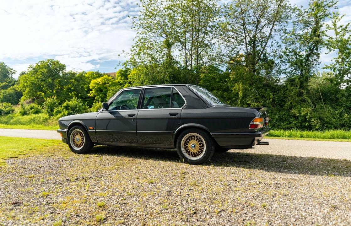 1987 BMW E28 M5 - Image 12 of 31